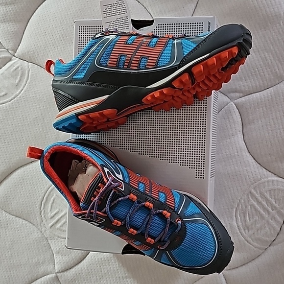 NWT Helly Hansen Tech Performance Athletic W Trackside 3 HT Sneakers Shoes Sz 7 - Picture 2 of 7